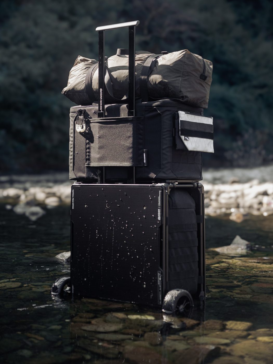 HARDSHELL STORAGE BAG feature image